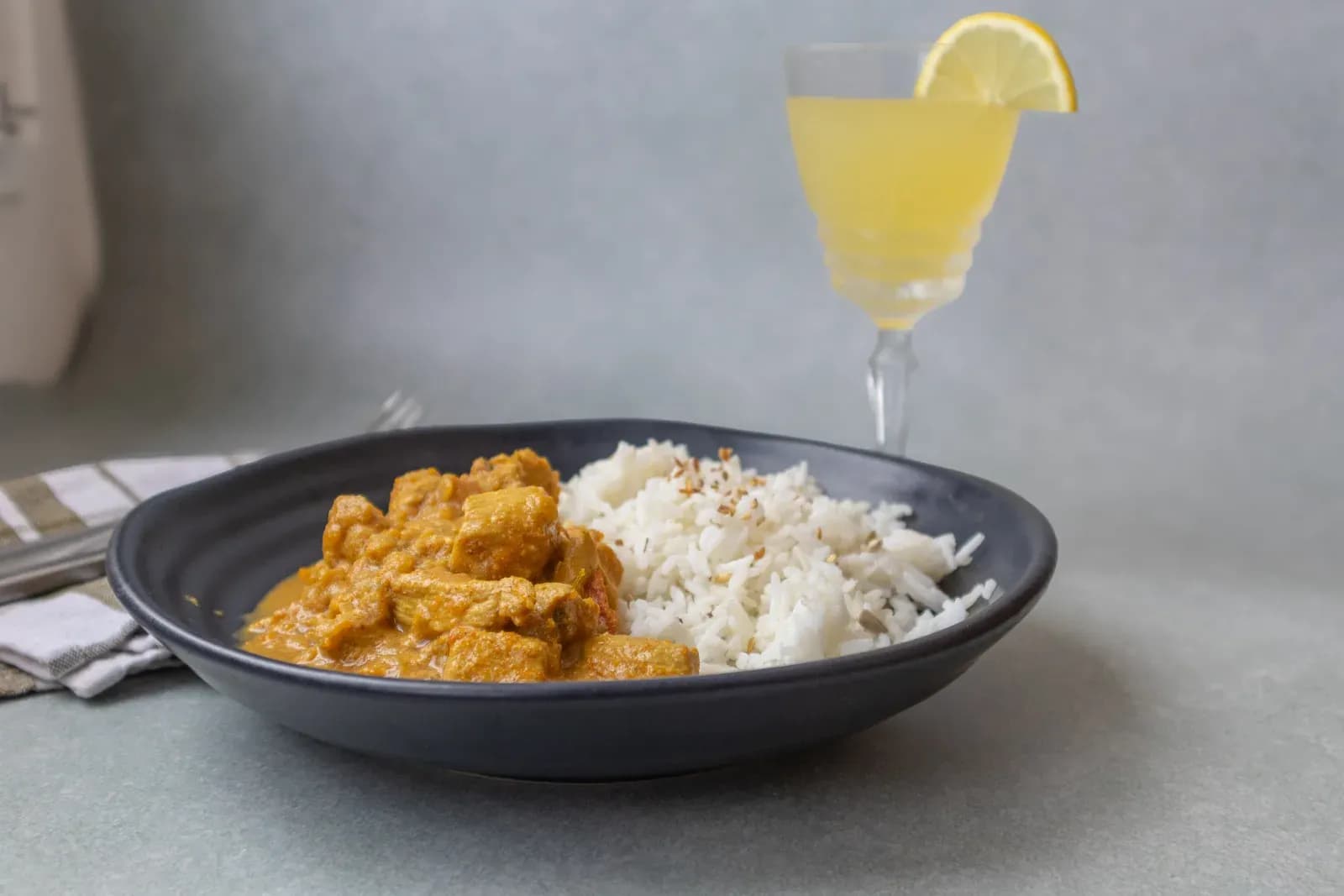 Plato de pollo al curry